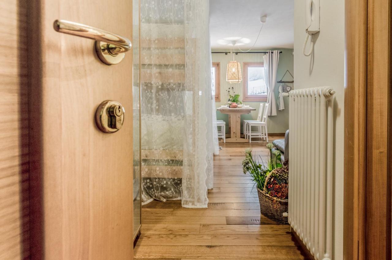 Villa Recla Ronzone Bagian luar foto